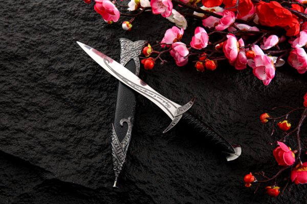The Ringsen "Lord of the Rings" Display Knife - Image 3